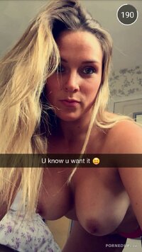 sexy-blonde-snapchat-leaked-3355.jpg