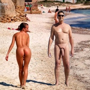 True nudist friends